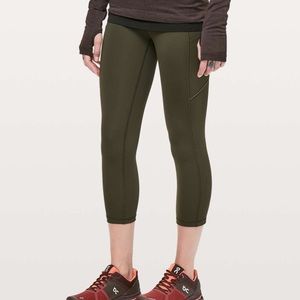 Lululemon Speed Up Crop 21”